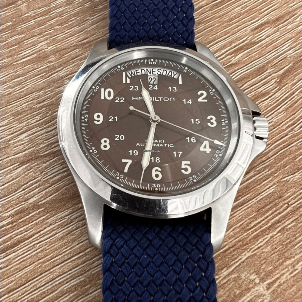 Hamilton khaki Field King + 3 straps